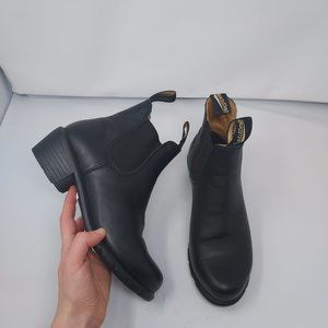 Blundstone Black Chelsea Heel Boot